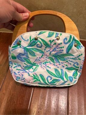 Lilly Pulitzer Bermuda Bag w/Wooden Handle Reversible Pink Green flowers/Striped